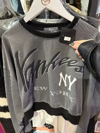 NY條紋字母長袖T